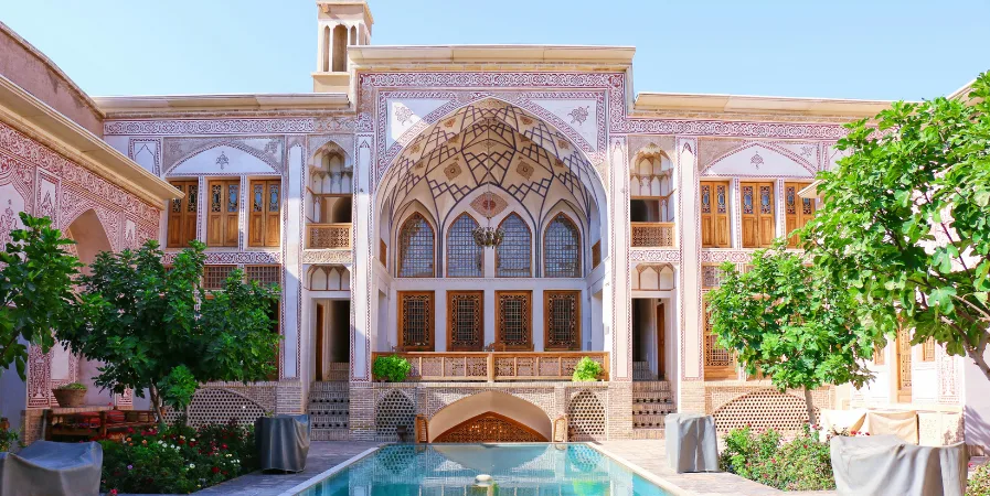 Iran Travel Guide