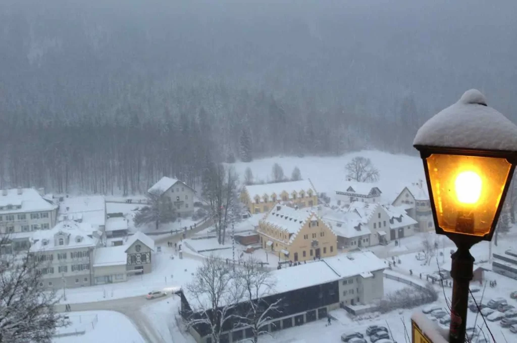 Austria's Seasonal Personality Disorder