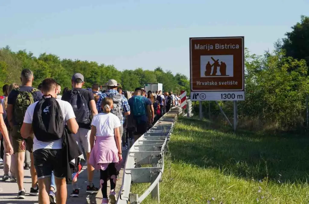 Border Crossings Compared
