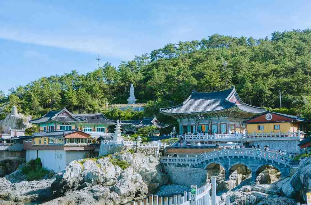The Best Time To Visit Republic of Korea: A Complete Seasonal Guide